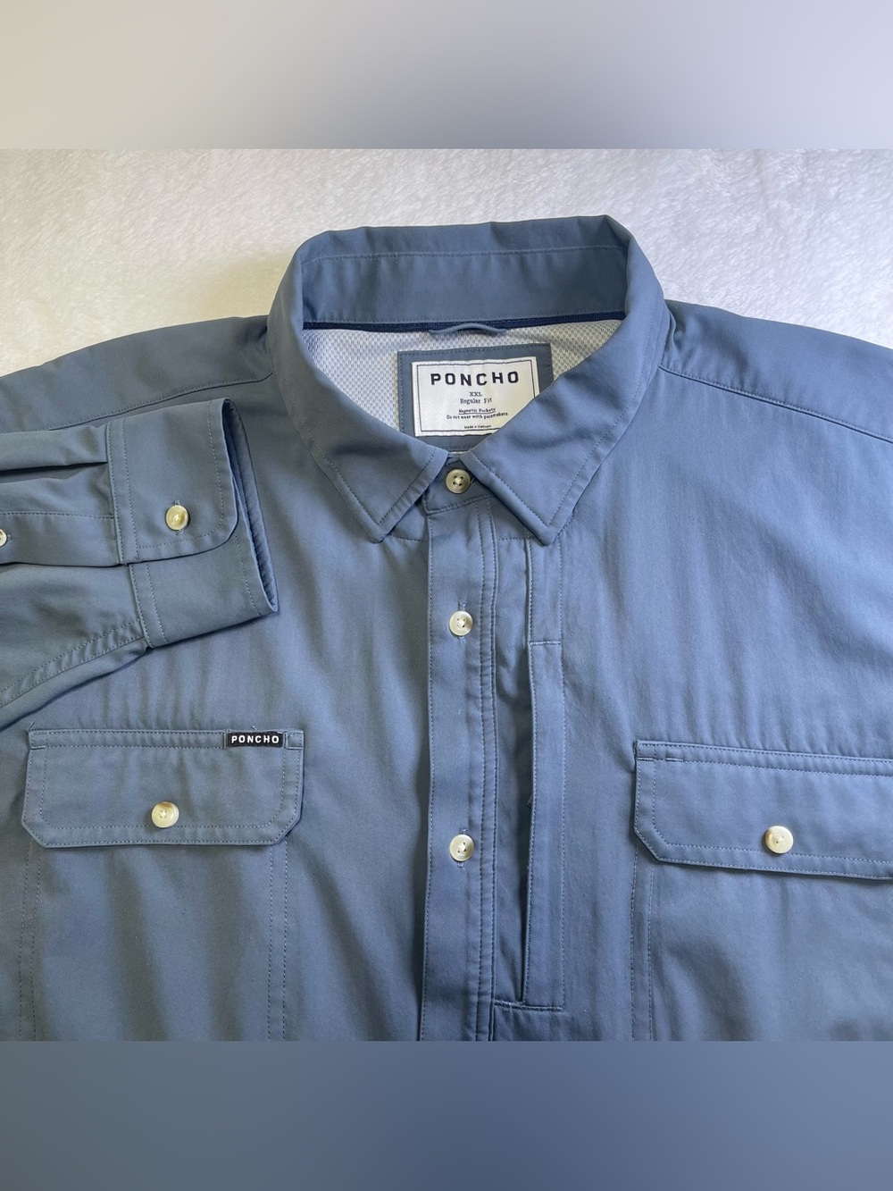 Poncho Outdoors Men’s XXL Regular Fit Performance Shirt Magnetic Pockets Grey